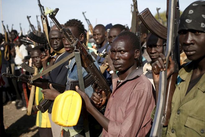 Kenya denies supplying weapons to South Sudan